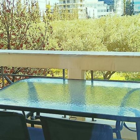 Filoxenia House Marousi -Private Parking- Apartamento Atenas Exterior foto