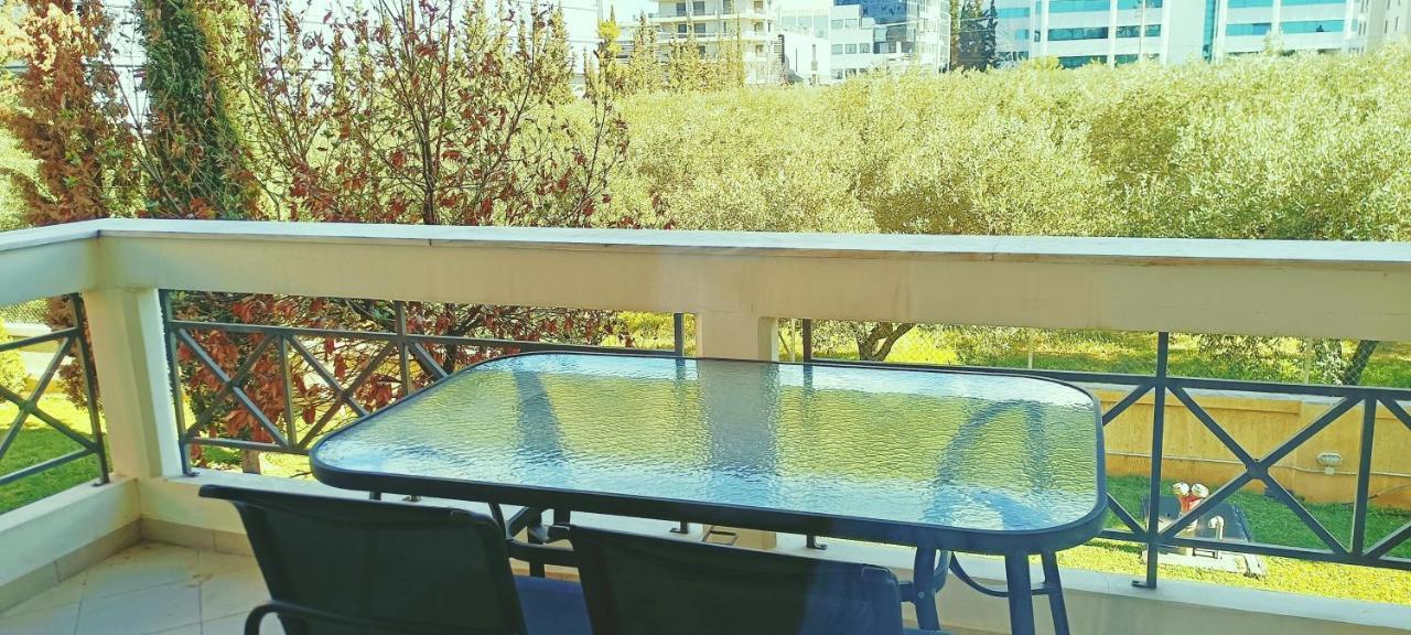 Filoxenia House Marousi -Private Parking- Apartamento Atenas Exterior foto