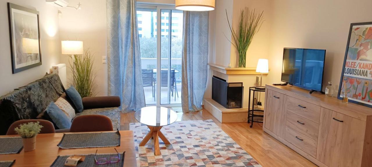 Filoxenia House Marousi -Private Parking- Apartamento Atenas Exterior foto